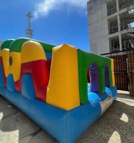 inflable_adventure_path_123_jumping