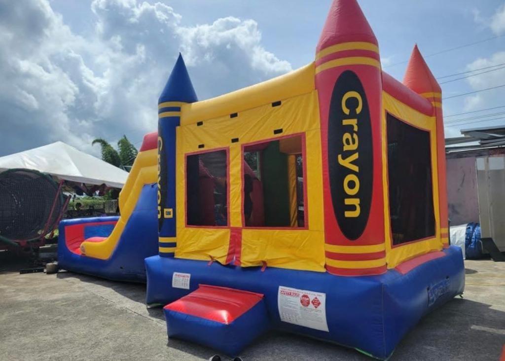 inflable_crayola_123_jumping