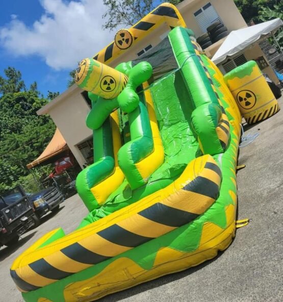 Inflable Toxic Splash by 123 Jumping